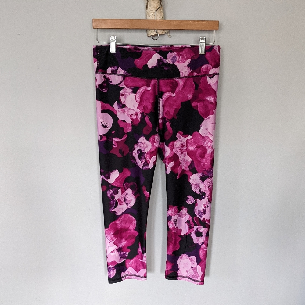 Fabletics Mid Rise Printed Powerhold Leggings